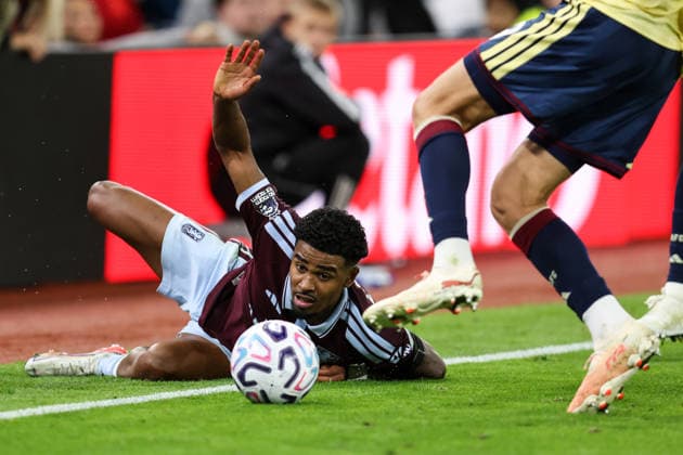 Aston Villa v Arsenal 31 August 2026, Aston - Premier League Football - Aston Villa v Arsenal - Ian Maatsen of Aston Villa - Photo: Charlotte Wilson Offside. Aston UK Copyright: xCharlottexWilsonx xOffsidexOffside