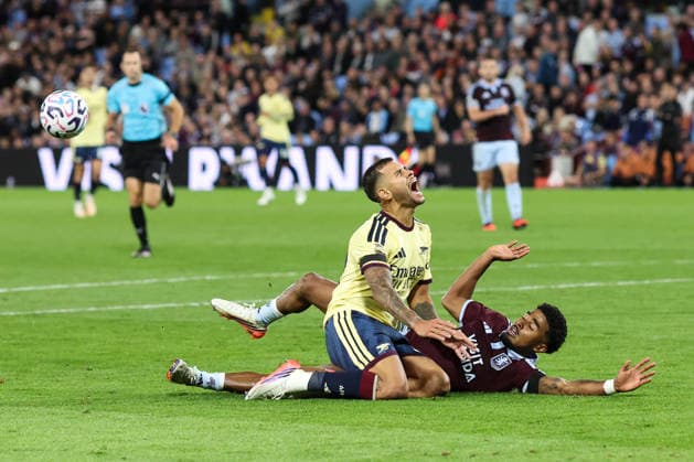 Aston Villa v Arsenal 31 August 2026, Aston - Premier League Football - Aston Villa v Arsenal - Bruno Guimaraes of Arsenal is tackled by Ian Maatsen of Aston Villa - Photo: Charlotte Wilson Offside. Aston UK Copyright: xCharlottexWilsonx xOffsidexOffside
