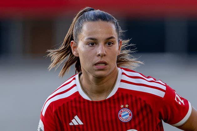 Lena Oberdorf (FC Bayern Muenchen Frauen, 08) GER, FC Bayern Muenchen Frauen vs. 1. FSV Mainz 05, Fussball, Google Pixel Frauen-Bundesliga, 2. Spieltag, Saison 2026 2027, 31.08.2026 (DFL DFB REGULATIONS PROHIBIT ANY USE OF PHOTOGRAPHS as IMAGE SEQUENCES and or QUASI-VIDEO). Foto: HMB Media Heike Feiner *** Lena Oberdorf, FC Bayern Munich Women, 08 GER, FC Bayern Munich Women vs. 1 FSV Mainz 05, Soccer, Google Pixel Women s Bundesliga, Matchday 2, 2026–2027 Season, August 31, 2026 DFL DFB regulations prohibit any use of photographs as image sequences and or quasi-video. Photo: HMB Media, Heike Feiner Copyright: HMBxMedia HeikexFeiner