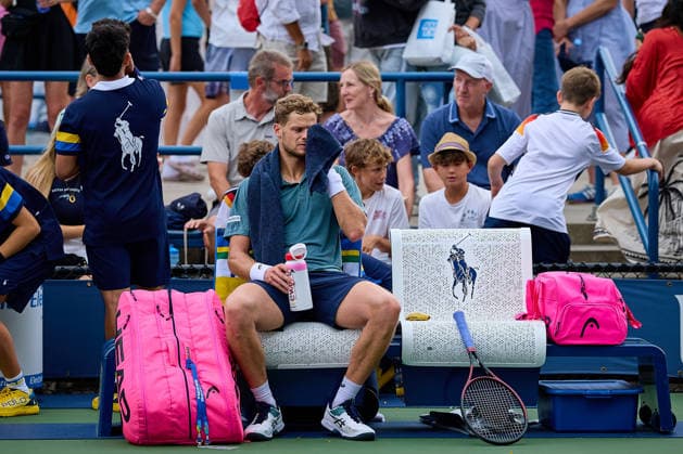 August 31, 2026, New York, New York, United States of America: Yannick Hanfmann of Germany is sitting on the players bench during a change over during the 2026 US Open - Tennis Championships Tennis 2026: US Open - Tennis Championships: TABILO 6:3 6:2 6:7 6:3 HANFMANN  - ZUMAs343 20260831_zsp_s343_279 Copyright: xMathiasxSchulzx