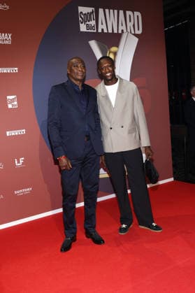 Owen Ansah und sein Vater bei der Verleihung vom Bild Award am 31.08.2026 in Hamburg Owen Ansah and his father attends the Sport Bild Award ceremony on August 31, 2026 in Hamburg, Germany Sport Bild Award 2026 in Hamburg