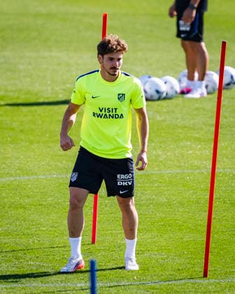 Atletico de Madrid Training Session Julian Alvarez of Atletico de Madrid is seen training during the training session at Atletico de Madrid Training Complex in Madrid, Spain, on September 01, 2026. Madrid Atletico de Madrid Training Complex Madrid Spain Copyright: xAlbertoxGardinx AGardin_20260901_Foot_Atl_Tra_00019