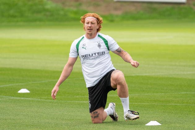 Yukhym Konoplia (Borussia Moenchengladbach, 22) im Aufbautraining. Oeffentliches Training Borussia Moenchengladbach, Fussball, Bundesliga, Saison 2026 2027, 01.09.2026 oeffentliches Training Borussia Moenchengladbach, Fussball, Bundesliga, Saison 2026 2027, 01.09.2026 Moenchengladbach *** Yukhym Konoplia, Borussia Mönchengladbach, 22, in rehabilitation training; Borussia Mönchengladbach public training session, soccer, Bundesliga, 2026–2027 season, September 1, 2026, public training session for Borussia Mönchengladbach, soccer, Bundesliga, 2026–2027 season, September 1, 2026, Mönchengladbach Copyright: xEibner-Pressefoto ThomasxHaeslerx EP_THR
