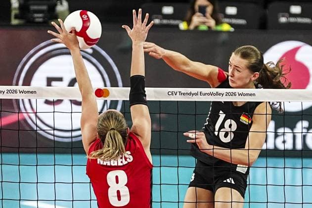 Belgium v Germany - CEV EuroVolley 2026 ISTANBUL, TURKIYE - SEPTEMBER 01: Lara Nagels (8) of Belgium in action against Leana Grozer (18) of Germany during the 2026 CEV Women s European Volleyball Championship Round of 16 match between Belgium and Germany at the Sinan Erdem Dome in Istanbul, Turkiye, on September 01, 2026. Agit Erdi Ulukaya Anadolu Istanbul Turkey. Editorial use only. Please get in touch for any other usage.  Copyright: x2026xAnadoluxAgitxErdixUlukayax
