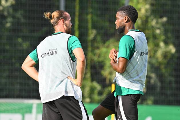 01.09.2026 - Fussball - 2. Bundesliga - Saison 2026 2027 - SpVgg Greuther Fürth Fuerth ( Kleeblatt ) - Training - - xwoxzix - Jannis Heuer (22, SpVgg Greuther Fürth ) Jordan Siebatcheu (9, SpVgg Greuther Fürth ) *** September 1, 2026 Soccer 2. Bundesliga 2026–2027 Season SpVgg Greuther Fürth Fürth Kleeblatt Training xwoxzix Jannis Heuer 22, SpVgg Greuther Fürth Jordan Siebatcheu 9, SpVgg Greuther Fürth