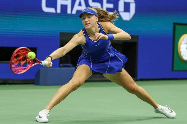 US Open tennis tournament - Day 3 Alina Korneeva of Russia in action against Madison Keys of the US during the Women™s Singles round one of the US Open Tennis Championships at the USTA Billie Jean King National Tennis Center in Flushing Meadows, New York, USA, 01 September 2026. The 2026 US Open tournament runs from 23 August through 13 September. FLUSHING MEADOWS NEW YORK United States  Copyright: xSARAHxYENESELx