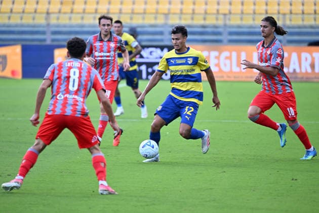 IPA88005055 - Christian Ordonez of Parma Calcio 1913 is in action during the soccer match between Parma Calcio 1913 and US Cremonese, the Round of 16 of the 2026 2027 Frecciarossa Italian Cup, at Ennio Tardini Stadium on September 1, 2026 in Parma, Italy.  Copyright: xRobertoxTommasini IPAxSportx xx 88005055