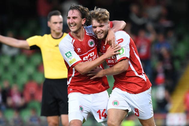 Fußball Regionalliga West 6. Spieltag Rot-Weiß Oberhausen - SV Westfalia Rhynern am 01.09.2026 im Stadion Niederrhein in Oberhausen Torjubel zum 3:0 durch Timur Kesim ( Oberhausen )