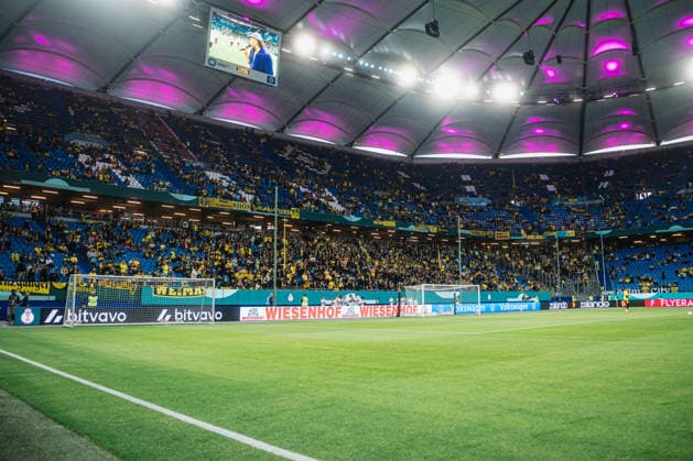 DFB-Pokal: HEBC - Borussia Dortmund, 01.09.2026 Volksparkstadion füllt sich mit BVB Fans; Fußball, DFB-Pokal, 1. Runde: HEBC vs. Borussia Dortmund am 01.09.2026 im Volksparkstadion, Hamburg DFB REGULATIONS PROHIBIT ANY USE OF PHOTOGRAPHS AS IMAGE SEQUENCES AND OR QUASI-VIDEO. *** DFB Cup: HEBC vs. Borussia Dortmund, September 1, 2026—Volksparkstadion fills with BVB fans—Soccer, DFB Cup, First Round: HEBC vs. Borussia Dortmund on September 1, 2026, at the Volksparkstadion, Hamburg. DFB regulations prohibit any use of photographs as image sequences and or quasi-video. Copyright: xBEAUTIFULxSPORTS Tonhäuserx
