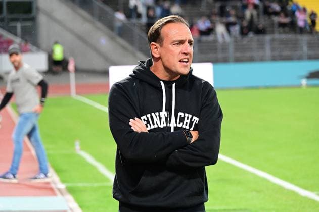 01.09.2026 xkhx Kassel, Auestadion Regionalliga Südwest Saison 2026 2027 KSV Hessen Kassel - SV Eintracht-Trier Thomas Klasen SV Eintracht-Trier