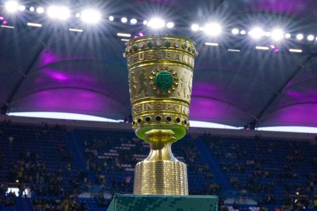 01.09.2026, xydrx, Fußball, DFB Pokal, HEBC Hamburg - Borussia Dortmund, Saison 2026 2027, Volksparkstadion: Die Trophäe des DFB Pokals DFB regulations prohibit any use of photographs as image sequences and or quasi-video. *** September 1, 2026, xydrx, soccer, DFB Cup, HEBC Hamburg vs. Borussia Dortmund, 2026–2027 season, Volksparkstadion The DFB Cup trophy. DFB regulations prohibit any use of photographs as image sequences and or quasi-video. Copyright: HMBxMedia YannisxDreimann