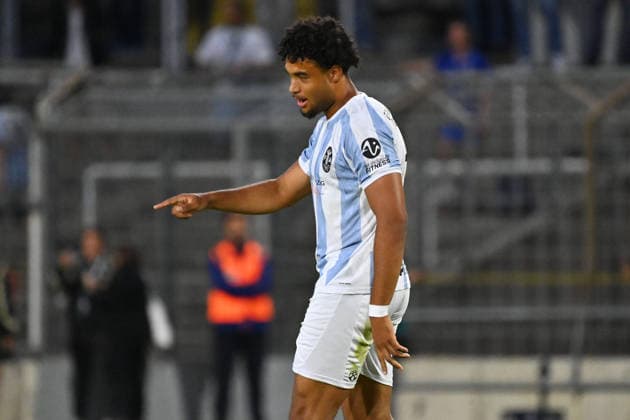 Arian Ortivero CALDERON ( TSV 1860 Muenchen) nach Tor zum 1-2 per Elfmeter,Strafstoss, Aktion,Einzelbild,angeschnittenes Einzelmotiv,Halbfigur,halbe Figur. Fussball Landespokal Bayern, Toto Pokal TSV 1860 Muenchen - TSV Buchbach am 01.09.2026 GRUENWALDER STADION.