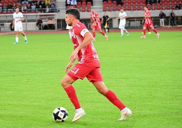 01.09.2026 xkhx Kassel, Auestadion Regionalliga Südwest Saison 2026 2027 KSV Hessen Kassel - SV Eintracht-Trier Adrian Bravo Sanchez (17, Hessen Kassel)
