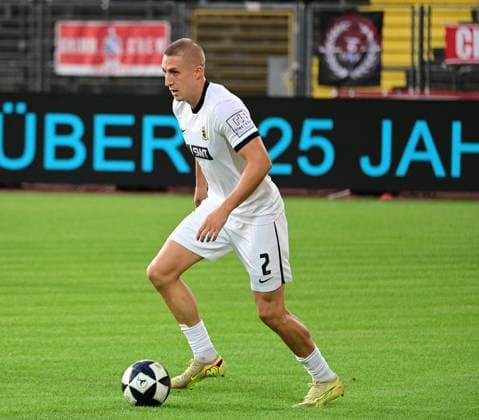 01.09.2026 xkhx Kassel, Auestadion Regionalliga Südwest Saison 2026 2027 KSV Hessen Kassel - SV Eintracht-Trier Jannis Held (SV Eintracht-Trier), Freisteller