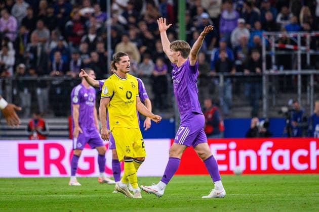 Fußball I Saison 2026-2027 I DFB-Pokal I 1. Runde I HEBC - Borussia Dortmund I 01.09.2026 Robert Schick (17, HEBC Hamburg) Hamburg Volksparkstadion Hamburg Deutschland *** Soccer 2026–2027 Season DFB Cup First Round HEBC vs. Borussia Dortmund September 1, 2026 Robert Schick 17, HEBC Hamburg Volksparkstadion, Hamburg, Germany Copyright: xLobecax xHenningxRohlfsx