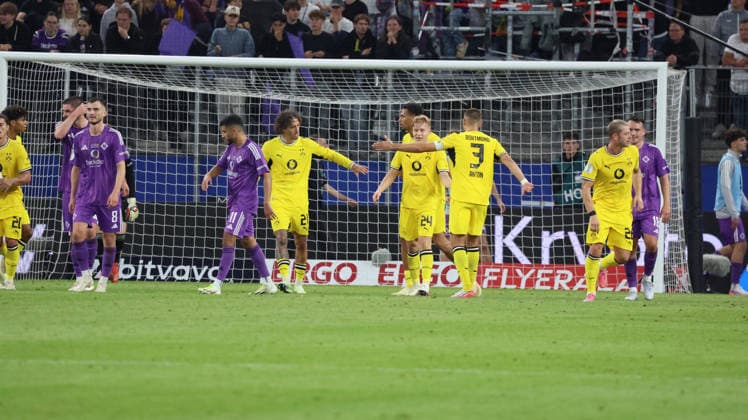 01.09.2026, xrekx, Fussball DFB Pokal 1.Runde, Hamburg-Eimsbütteler Ballsport-Club - Borussia Dortmund v.l. Torjubel nach dem Tor zum celebrating the goal celebrate 0:2 durch Daniel Svensson (Borussia Dortmund) Hamburg *** September 1, 2026, xrekx, Soccer, DFB Cup First Round, Hamburg Eimsbütteler Ballsport Club vs. Borussia Dortmund – Goal celebration after Daniel Svensson scored the 0–2 goal for Borussia Dortmund against Hamburg