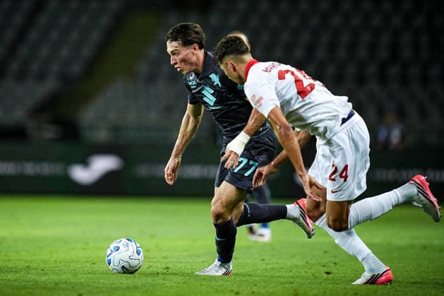 MonzaÕs Adam Bakoune fights for the ball with <y77< during Frecciarossa Italian Cup 2026 2027 soccer match between Torino and Monza at the at the Stadio Olimpico Grande Torino in Turin, north west Italy - Tuesday, September 01, 2026. - Soccer .  Copyright: xMarcoxAlpozzi LaPressex