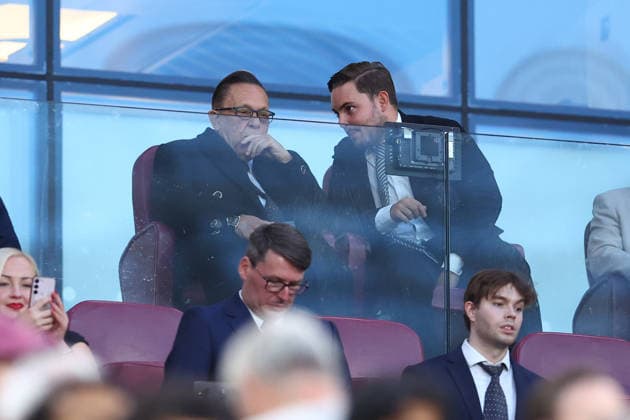 London, England, 1st September 2026. David Sullivan (L), former Joint chairman of West Ham United during the West Ham United vs Wolverhampton Wanderers Sky Bet Championship match at the London Stadium, London. Picture credit should read: Paul Terry Sportimage EDITORIAL USE ONLY. No use with unauthorised audio, video, data, fixture lists, club league logos or live services. Online in-match use limited to 120 images, no video emulation. No use in betting, games or single club league player publications. SPI_028_PT_West_Ham_Wolves SPI-4952-0028