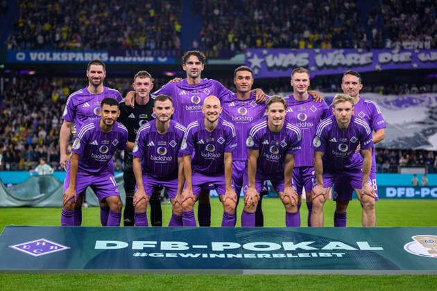 Fußball I Saison 2026-2027 I DFB-Pokal I 1. Runde I HEBC - Borussia Dortmund I 01.09.2026 Mannschaftsfoto HEBC Hamburg Hamburg Volksparkstadion Hamburg Deutschland *** Soccer 2026–2027 Season DFB Cup First Round HEBC vs. Borussia Dortmund September 1, 2026 Team photo: HEBC Hamburg, Volksparkstadion, Hamburg, Germany Copyright: xLobecax xHenningxRohlfsx
