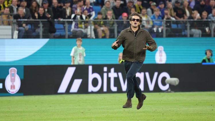 01.09.2026, xrekx, Fussball DFB Pokal 1.Runde, Hamburg-Eimsbütteler Ballsport-Club - Borussia Dortmund v.l. Flitzer Hamburg *** September 1, 2026, xrekx, Soccer, DFB Cup 1st Round, Hamburg Eimsbütteler Ballsport Club vs. Borussia Dortmund vs. l Flitzer Hamburg