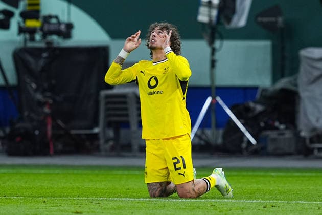 01.09.2026, xydrx, Fußball, DFB Pokal, HEBC Hamburg - Borussia Dortmund, Saison 2026 2027, Volksparkstadion: Torjubel nach dem Tor zum 5:0 für Borussia Dortmund durch Torschütze Fabio Silva (Borussia Dortmund, 21) DFB regulations prohibit any use of photographs as image sequences and or quasi-video. *** September 1, 2026, xydrx, Soccer, DFB Cup, HEBC Hamburg vs. Borussia Dortmund, 2026–2027 season, Volksparkstadion: Celebrations after Borussia Dortmund’s 5–0 goal scored by Fabio Silva, 21. DFB regulations prohibit any use of photographs as image sequences and or quasi-video. Copyright: HMBxMedia YannisxDreimann