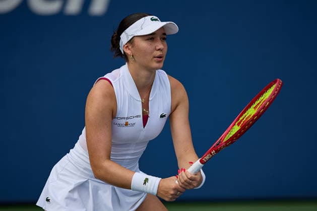 September 1, 2026, New York, New York, United States of America: Eva Lys of Germany is waiting for the return during the 2026 US Open - Tennis Championships Tennis 2026: US Open - Tennis Championships: 1st RD: LYS 6:3 6:3 KNUTSON  - ZUMAs343 20260901_zsp_s343_055 Copyright: xMathiasxSchulzx