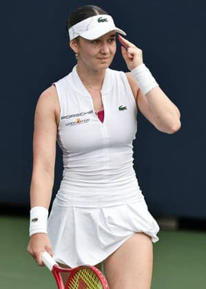 Eva Lys jubelt nach dem Sieg, Jubel, Freude, Emotion, US Open Championships, Billie Jean King National Tennis Center, Flushing Meadows, New York, USA . *** Eva Lys celebrates after her victory; celebration, joy, emotion; U.S. Open Championships; Billie Jean King National Tennis Center; Flushing Meadows; New York; USA Copyright: xJuergenxHasenkopfx