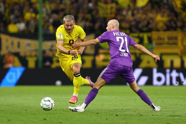 21 Fabian Lemke (HEBC), 26 Julian Ryerson (Borussia Dortmund) Fußball I Herren I DFB-Pokal I Saison 2026-2027 I 1. Runde I HEBC - Borussia Dortmund I 01.09.2026 I Volksparkstadion *** 21 Fabian Lemke HEBC, 26 Julian Ryerson Borussia Dortmund Soccer I Men s Team I DFB Cup I 2026–2027 Season I First Round I HEBC Borussia Dortmund I September 1, 2026 I Volksparkstadion