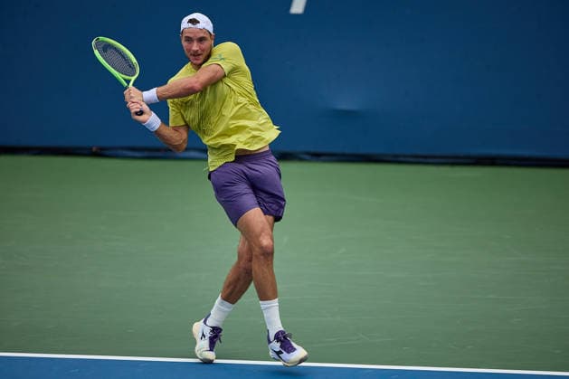 September 1, 2026, New York, New York, United States of America: Jan-Lennard Struff of Germany returns with backhand during the 2026 US Open - Tennis Championships Tennis 2026: US Open - Tennis Championships: 1st RD: STRUFF 6:4 6:3 6:3 CARABELLI  - ZUMAs343 20260901_zsp_s343_091 Copyright: xMathiasxSchulzx