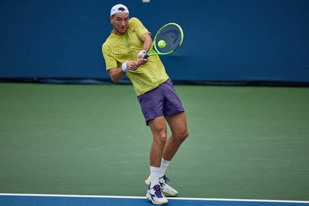 September 1, 2026, New York, New York, United States of America: Jan-Lennard Struff of Germany returns with backhand during the 2026 US Open - Tennis Championships Tennis 2026: US Open - Tennis Championships: 1st RD: STRUFF 6:4 6:3 6:3 CARABELLI  - ZUMAs343 20260901_zsp_s343_102 Copyright: xMathiasxSchulzx