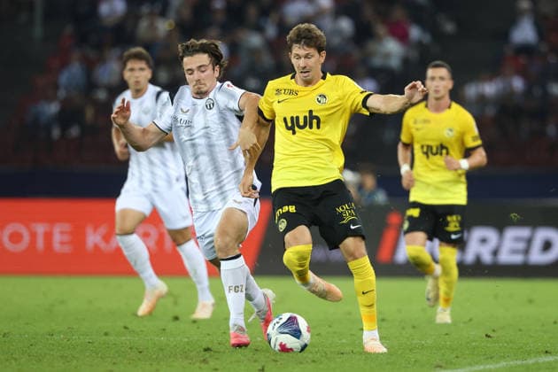FC Zuerich - Young Boys Doron Lichtenstein gegen Christian Fassnacht 01.09.2026 Zuerich , SCHWEIZ, Stadion Letzigrund Zuerich Fussball Saison 2026 2027 Herren Fussball Super League FC Zuerich - BSC Young Boys Bern Doron Lichtenstein (li,FCZ) gegen Christian Fassnacht (YB)