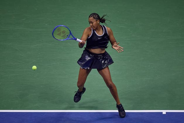 September 1, 2026, New York, New York, USA: NAOMI OSAKA of Japan returns with forehand during the 2026 US Open against Zhakarova. Osaka won the first round matchup 7-6, 7-6. Tennis 2026: WTA, Tennis Damen US Open: OSAKA 7:6 7:6 Zhakarova  - ZUMAs343 20260901_zsp_s343_001 Copyright: xMathiasxSchulzx