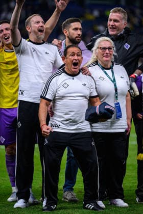 Fußball I Saison 2026-2027 I DFB-Pokal I 1. Runde I HEBC - Borussia Dortmund I 01.09.2026 Werner Wartenberger (Zeugwart, HEBC Hamburg) Hamburg Volksparkstadion Hamburg Deutschland *** Soccer 2026–2027 Season DFB Cup First Round HEBC vs. Borussia Dortmund September 1, 2026 Werner Wartenberger, Equipment Manager, HEBC Hamburg Hamburg Volksparkstadion, Hamburg, Germany Copyright: xLobecax xHenningxRohlfsx