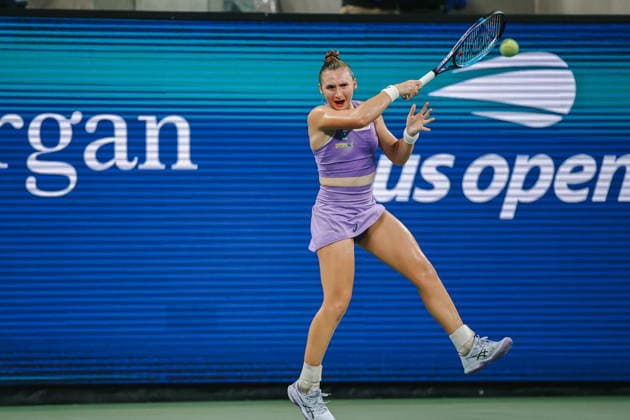US Open tennis tournament - Day 3 Mary Stoiana of the USA in action against Alexandra Eala of the Philippines during their women s singles first-round match at the US Open Tennis Championships at the USTA Billie Jean King National Tennis Center in Flushing Meadows, New York, USA, 01 September 2026. The 2026 US Open tournament runs from 23 August to 13 September. FLUSHING MEADOWS NEW YORK United States  Copyright: xOlgaxFedorovax