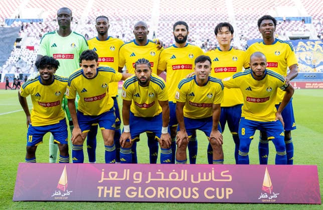 QATAR CUP 2026 SEMI-FINAL MATCH AL-SADD SC AND AL-GHARAFA SC Starting players of Al-Gharafa SC pose for a group photo prior to the Qatar Cup 2026 semi-final match between Al-Sadd SC and Al-Gharafa SC at Khalifa International Stadium in Doha, Qatar, on September 1, 2026. DOHA Qatar Copyright: xNOUSHADx