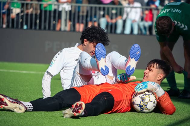 Essen, Deutschland, Europa: SOCCA World Cup 2026, Kleinfeldfußball (6 gegen 6), Gruppenspiel zwischen Syrien und Irland. Spielszenen, Zweikämpfe, Spieler und Emotionen während der Partie im Rahmen der internationalen SOCCA-Weltmeisterschaft in Essen. Copyright: xAymanxAlahmedx