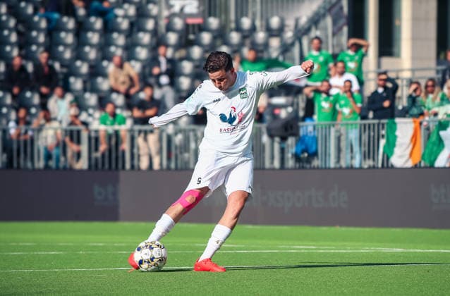 Essen, Deutschland, Europa: SOCCA World Cup 2026, Kleinfeldfußball (6 gegen 6), Gruppenspiel zwischen Syrien und Irland. Tor zum Mohannad Hamwi Copyright: xAymanxAlahmedx