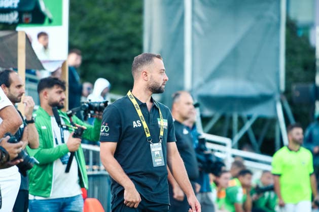 Essen, Deutschland, Europa: SOCCA World Cup 2026, Kleinfeldfußball (6 gegen 6), Gruppenspiel zwischen Syrien und Irland. ABDULRAHMAN SAKET Head Coach Copyright: xAymanxAlahmedx