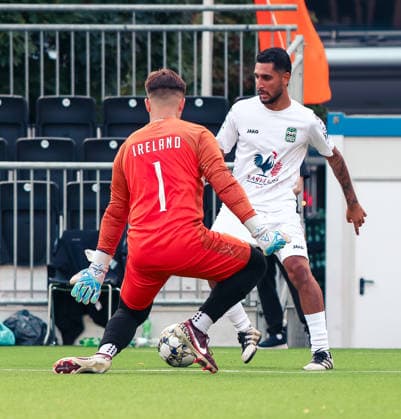 Essen, Deutschland, Europa: SOCCA World Cup 2026, Kleinfeldfußball (6 gegen 6), Gruppenspiel zwischen Syrien und Irland. Spielszenen, Zweikämpfe, Spieler und Emotionen während der Partie im Rahmen der internationalen SOCCA-Weltmeisterschaft in Essen. Copyright: xAymanxAlahmedx
