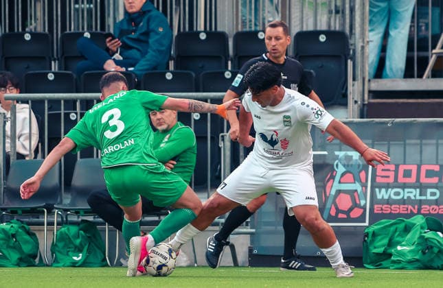 Essen, Deutschland, Europa: SOCCA World Cup 2026, Kleinfeldfußball (6 gegen 6), Gruppenspiel zwischen Syrien und Irland. Spielszenen, Zweikämpfe, Spieler und Emotionen während der Partie im Rahmen der internationalen SOCCA-Weltmeisterschaft in Essen. Copyright: xAymanxAlahmedx