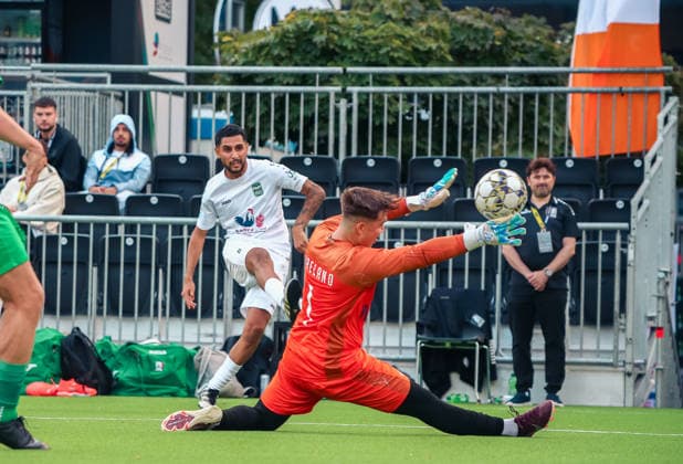 Essen, Deutschland, Europa: SOCCA World Cup 2026, Kleinfeldfußball (6 gegen 6), Gruppenspiel zwischen Syrien und Irland. Spielszenen, Zweikämpfe, Spieler und Emotionen während der Partie im Rahmen der internationalen SOCCA-Weltmeisterschaft in Essen. Copyright: xAymanxAlahmedx