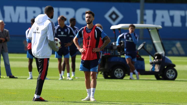 02.09.2026, xrekx, Fussball 1.Bundesliga, Hamburger SV - Training v.l. Fabio Vieira (Hamburger SV) Hamburg *** September 2, 2026, xrekx, Soccer, Bundesliga 1, Hamburger SV Training: Fabio Vieira, Hamburger SV, Hamburg