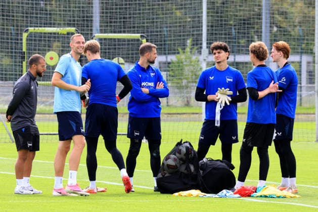 02.09.2026, DEU GER, Fussball , 2.Fussballbundesliga, Saison 2026 2027, Sportforum, Hertha BSC, Training Gustaf Nilsson ( Hertha BSC Berlin 9 ), Marius Gersbeck ( Hertha BSC Berlin 35 ) 2. Liga: DFB DFL regulations prohibit any use of photographs as image sequences and or quasi-video) Berlin Sportforum Berlin Deutschland *** September 2, 2026, Germany, Soccer, 2. Bundesliga, 2026–2027 Season, Sportforum, Hertha BSC, Training: Gustaf Nilsson (Hertha BSC Berlin 9), Marius Gersbeck (Hertha BSC Berlin 35), 2nd Division; DFB and DFL regulations prohibit any use of photographs as image sequences and or quasi-video. Berlin Sportforum, Berlin, Germany Copyright: xNordphotox xEnglerx