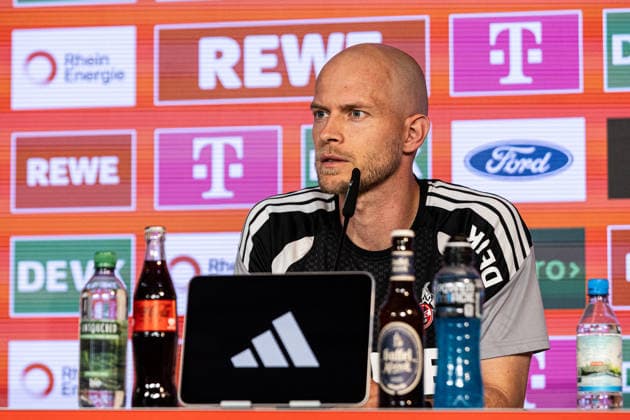 Pressekonferenz von 1.FC Köln; 02.09.2026 Rene Wagner (Cheftrainer) während einer Pressekonferenz. Pressekonferenz von 1.FC Köln vor dem Bundesligaspiel gegen VfB stuttgart; 02.09.2026 DFL regulations prohibit any use of photographs as image sequences and or quasi video. *** 1 FC Köln press conference, September 2, 2026: Head Coach Rene Wagner during a press conference. 1 FC Köln press conference ahead of the Bundesliga match against VfB Stuttgart, September 2, 2026. DFL regulations prohibit any use of photographs as image sequences and or quasi-video Copyright: xBEAUTIFULxSPORTS Buriakovx