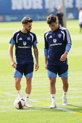 2026.09.02 xfsx Fussball 1. Bundesliga Hamburger Sportverein - Training am Volksparkstadion v.l. Fabio Daniel Ferreira Vieira (Hamburger SV, 20), Nicolas Capaldo (Hamburger SV, 24) (DFL DFB regulations prohibit any use of photographs as image sequences and or quasi-video. *** September 2, 2026 xfsx Soccer 1st Bundesliga Hamburger Sportverein Training at Volksparkstadion (from left) Fabio Daniel Ferreira Vieira, Hamburger SV, 20; Nicolas Capaldo, Hamburger SV, 24. DFL and DFB regulations prohibit any use of photographs as image sequences and or quasi-video. Copyright: HMBxMedia FernandoxSoares