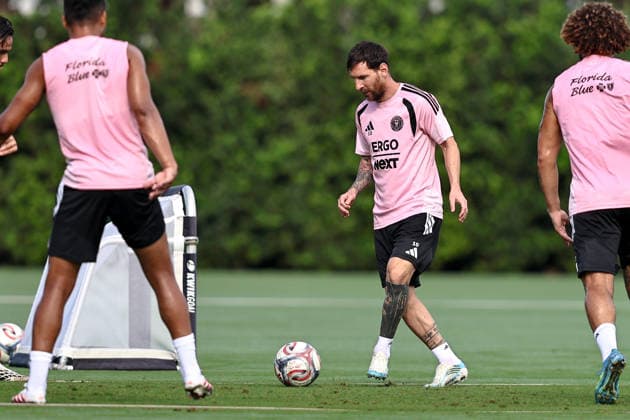 FORT LAUDERDALE, FL - SEPTEMBER 2: Leo Messi (10) of Inter Miami CF is seen during an Inter Miami Training Session at Florida Blue Training Center on September 2, 2026 in Fort Lauderdale, Florida. (Photo by Chris Arjoon Icon Sportswire) SOCCER: SEP 2 Inter Miami CF Training EDITORIAL USE ONLY Icon2609020000004