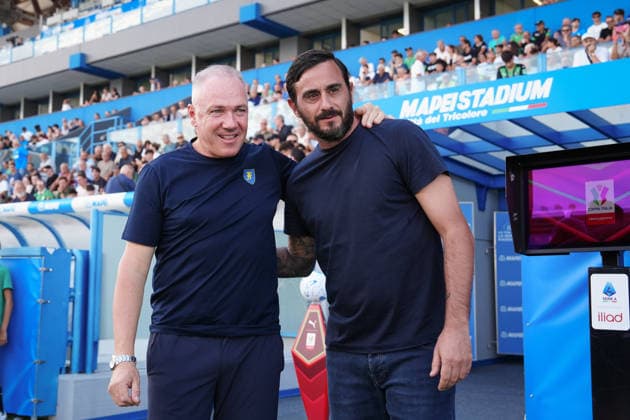 FrosinoneÕs head coach Massimiliano Alvini and SassuoloÕs head coach Roberto Aquilani during the Round of 16 of Frecciarossa Italian Cup 2026 2027 match between Sassuolo and Frosinone at Mapei Stadium Cittˆ del Tricolore - Soccer - Reggio Emilia, Italy - Wednesday September 2, 2026  Copyright: xMassimoxPaolone LaPressex