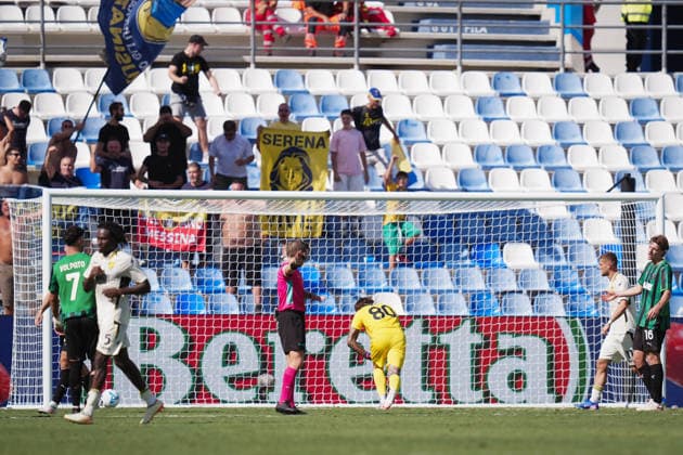 Frosinone™s Aleksa Terzic goal 1-1 during the Round of 16 of Frecciarossa Italian Cup 2026 2027 match between Sassuolo and Frosinone at Mapei Stadium CittÃ del Tricolore - Soccer - Reggio Emilia, Italy - Wednesday September 2, 2026  Copyright: xMassimoxPaolone LaPressex