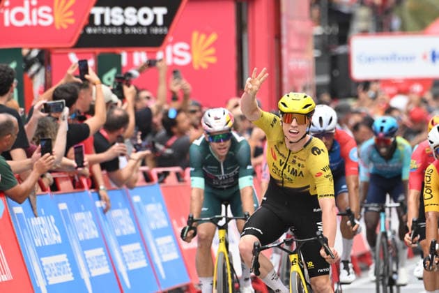 02-09-2026 Vuelta A Espana; Tappa 11 Cartagena - Lorca; 2026, Visma - Lease A Bike; Brennan, James Matthew; Van Aert, Wout; Lorca; 