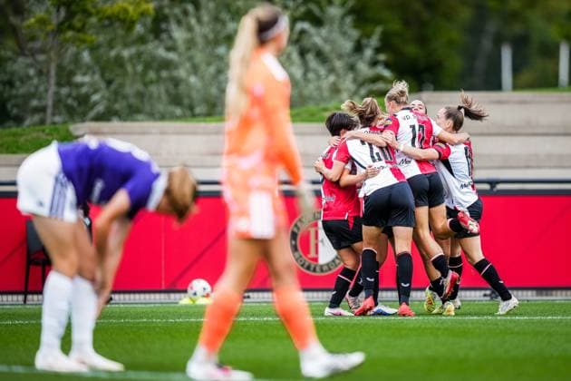 ROTTERDAM , 02-09-2026 , Sportcomplex Varkenoord , season 2026 2027 , UEFA Womens Europa Cup first round qualification football , match between Feyenoord and RSC Anderlecht (women) , picture shows Feyenoord player Romee van de Lavoir scores the 1-0 and celebrate her goal Feyenoord - RSC Anderlecht (women)  x206346863x Copyright: